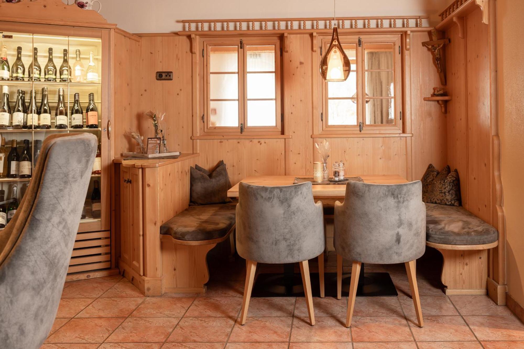 Landhaus Pfurtscheller Neustift im Stubaital Luaran gambar