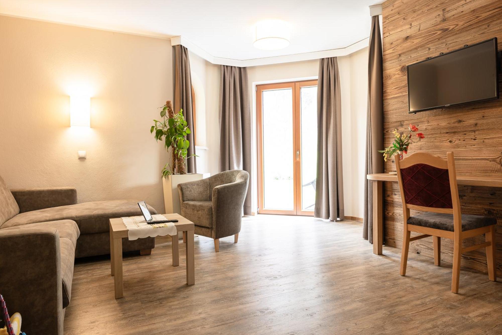 Landhaus Pfurtscheller Neustift im Stubaital Luaran gambar