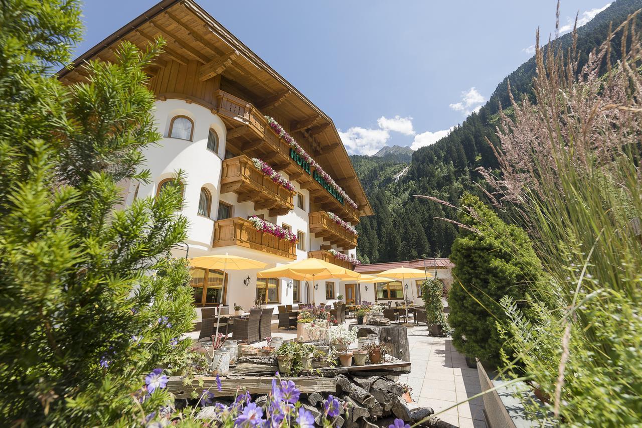Landhaus Pfurtscheller Neustift im Stubaital Luaran gambar